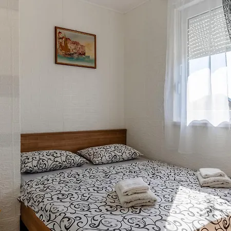 Апартаменты Apartman Marija Privlaka *