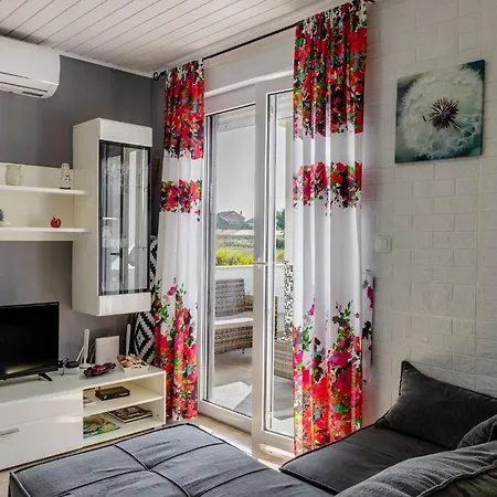 Apartman Marija Privlaka Апартаменты Привлака